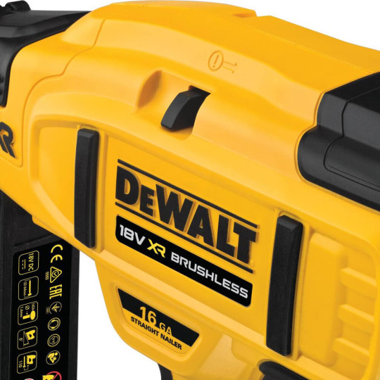 Купити Пістолет цвяхозабивний акумуляторний безщітковий DeWALT DCN662NT. Офіційний магазин Toolmaster Україна. Фірмовий інструмент та обладнання, офіційна гарантія