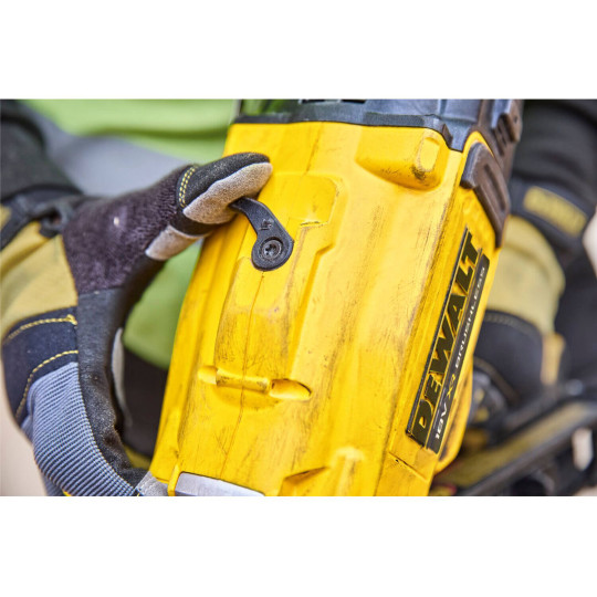 Купити Пістолет цвяхозабивний акумуляторний безщітковий DeWALT DCN930N. Офіційний магазин Toolmaster Україна. Фірмовий інструмент та обладнання, офіційна гарантія