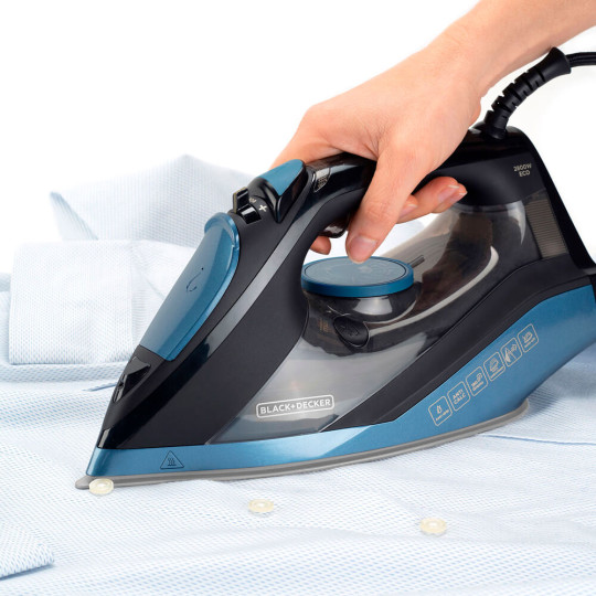 Купити Праска BLACK+DECKER BXIR2801E. Офіційний магазин Toolmaster Україна. Фірмовий інструмент та обладнання, офіційна гарантія