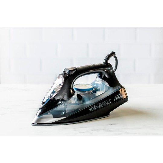 Купити Праска BLACK+DECKER BXIR2805E. Офіційний магазин Toolmaster Україна. Фірмовий інструмент та обладнання, офіційна гарантія