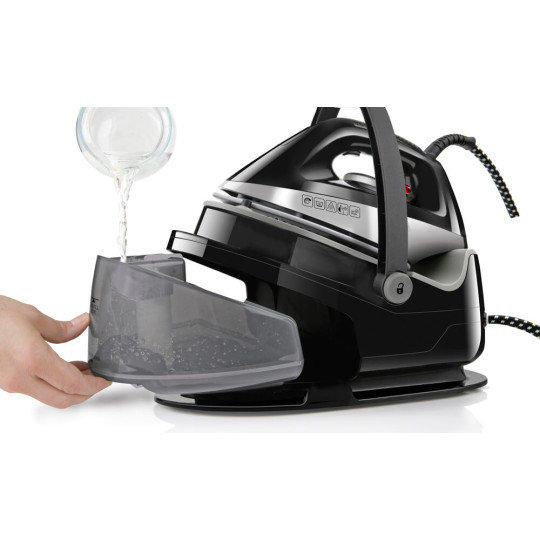 Купити Праска з парогенератором BLACK+DECKER BXSS2200E. Офіційний магазин Toolmaster Україна. Фірмовий інструмент та обладнання, офіційна гарантія