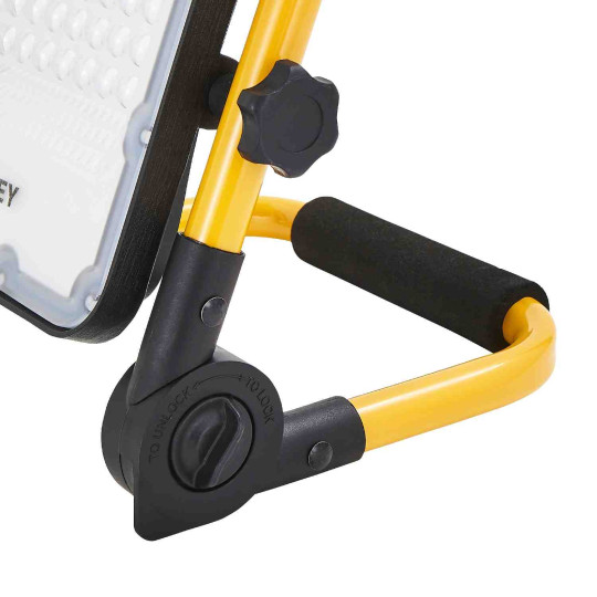 Купити Прожектор світлодіодний STANLEY SXLS37177E. Офіційний магазин Toolmaster Україна. Фірмовий інструмент та обладнання, офіційна гарантія