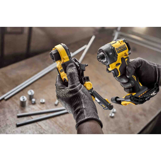 Купити Насадка до шурупокрута, для закручування гайок DeWALT DT20562. Офіційний магазин Toolmaster Україна. Фірмовий інструмент та обладнання, офіційна гарантія