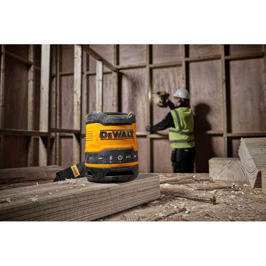 Купити Колонка портативна акумуляторна DeWALT DCR009. Офіційний магазин Toolmaster Україна. Фірмовий інструмент та обладнання, офіційна гарантія