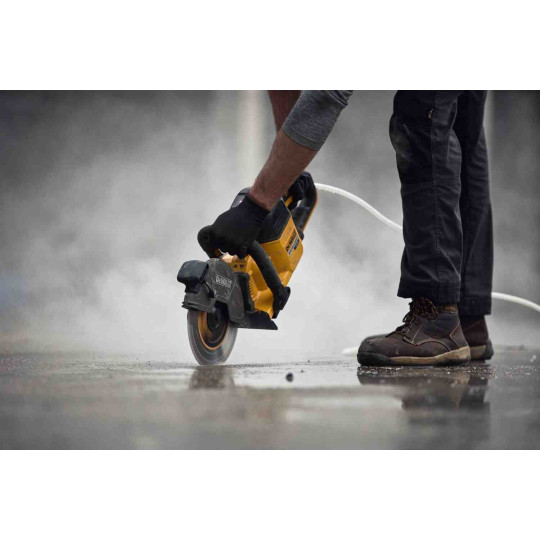Купити Резервуар для подачі води DeWALT DCE6820N. Офіційний магазин Toolmaster Україна. Фірмовий інструмент та обладнання, офіційна гарантія