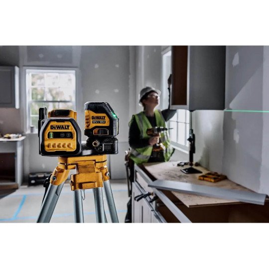 Купити Рівень лазерний лінійний DeWALT DCE088D1G18. Офіційний магазин Toolmaster Україна. Фірмовий інструмент та обладнання, офіційна гарантія