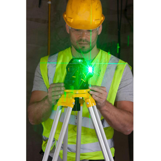 Купити Рівень лазерний FatMax®MultilineGreen трипроменевий площинний самовирівнюючий, валіза STANLEY FMHT1-77356. Офіційний магазин Toolmaster Україна. Фірмовий інструмент та обладнання, офіційна гарантія