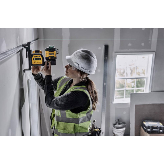 Купити Рівень лазерний лінійний DeWALT DCE089D1G18. Офіційний магазин Toolmaster Україна. Фірмовий інструмент та обладнання, офіційна гарантія