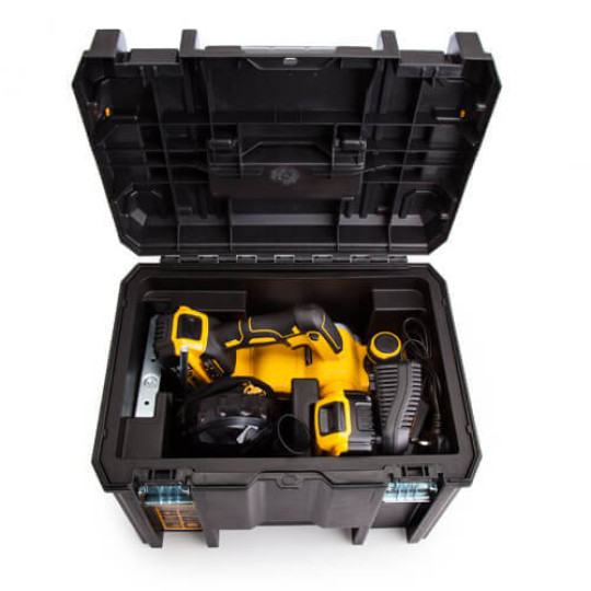 Купити Рубанок акумуляторний безщітковий DeWALT DCP580P2. Офіційний магазин Toolmaster Україна. Фірмовий інструмент та обладнання, офіційна гарантія