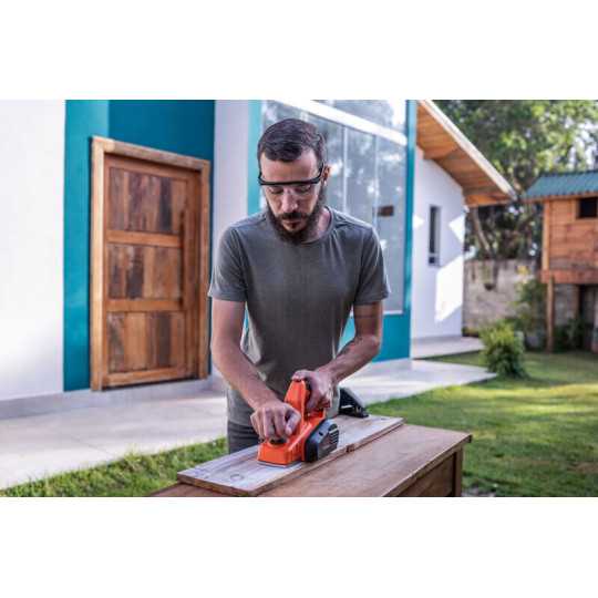 Купити Рубанок мережевий BLACK+DECKER BEW712. Офіційний магазин Toolmaster Україна. Фірмовий інструмент та обладнання, офіційна гарантія