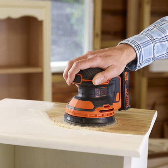 Купити Шліфмашина ексцентрикова акумуляторна BLACK+DECKER BDCROS18N. Офіційний магазин Toolmaster Україна. Фірмовий інструмент та обладнання, офіційна гарантія