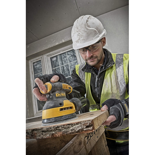 Купити Шліфмашина ексцентрикова мережева DeWALT DWE6423. Офіційний магазин Toolmaster Україна. Фірмовий інструмент та обладнання, офіційна гарантія
