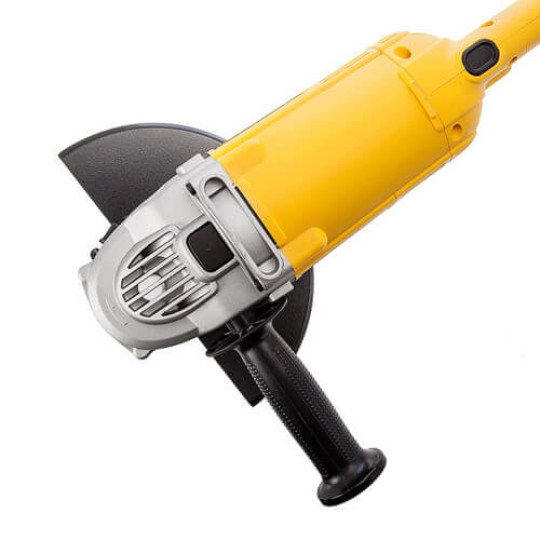 Купити Шліфмашина кутова - болгарка мережева DeWALT DWE492S. Офіційний магазин Toolmaster Україна. Фірмовий інструмент та обладнання, офіційна гарантія