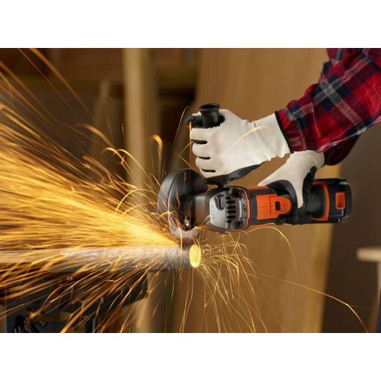 Купити Шліфмашина кутова - болгарка акумуляторна BLACK+DECKER BCG720N. Офіційний магазин Toolmaster Україна. Фірмовий інструмент та обладнання, офіційна гарантія
