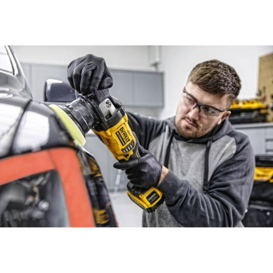 Купити Полірувальна машина акумуляторна безщіткова DeWALT DCM848P2. Офіційний магазин Toolmaster Україна. Фірмовий інструмент та обладнання, офіційна гарантія