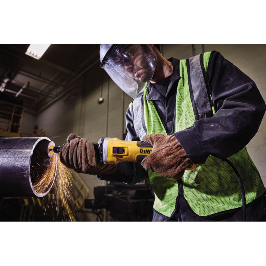 Купити Прямошлифовальная машина сетевая бесщеточная DeWALT DWE4997. Официальный магазин Toolmaster Украина. Фирменный инструмент и оборудование, официальная гарантия