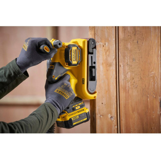 Купити Шліфмашина стрічкова акумуляторна STANLEY FATMAX SFMCW223B. Офіційний магазин Toolmaster Україна. Фірмовий інструмент та обладнання, офіційна гарантія