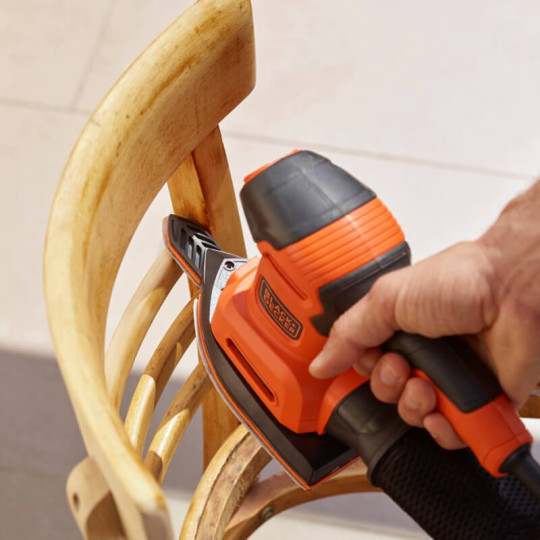Купити Шліфмашина вібраційна мережева BLACK+DECKER BEW200. Офіційний магазин Toolmaster Україна. Фірмовий інструмент та обладнання, офіційна гарантія