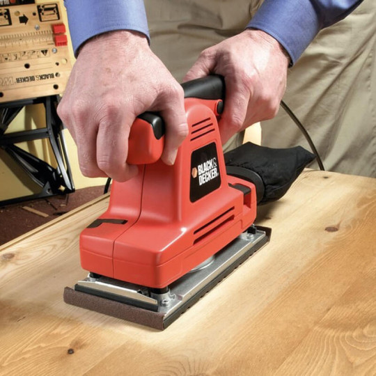Купити Шліфмашина вібраційна мережева BLACK+DECKER KA274EKA. Офіційний магазин Toolmaster Україна. Фірмовий інструмент та обладнання, офіційна гарантія