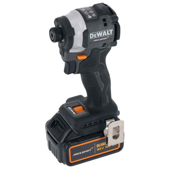 Купити Шурупокрут ударний McLaren F1 TEAM LIMITED EDITION DeWALT DCF85MM1T. Офіційний магазин Toolmaster Україна. Фірмовий інструмент та обладнання, офіційна гарантія