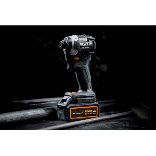 Купити Шурупокрут ударний McLaren F1 TEAM LIMITED EDITION DeWALT DCF85MM1T. Офіційний магазин Toolmaster Україна. Фірмовий інструмент та обладнання, офіційна гарантія