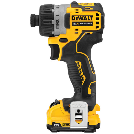 Купити Шурупокрут акумуляторний безщітковий DeWALT DCF601D2. Офіційний магазин Toolmaster Україна. Фірмовий інструмент та обладнання, офіційна гарантія