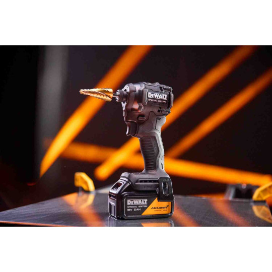 Купити Шурупокрут ударний McLaren F1 TEAM SPECIAL EDITION DeWALT DCF86MP2T. Офіційний магазин Toolmaster Україна. Фірмовий інструмент та обладнання, офіційна гарантія