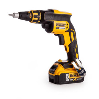 Купити Шурупокрут акумуляторний безщітковий DeWALT DCF620P2K. Офіційний магазин Toolmaster Україна. Фірмовий інструмент та обладнання, офіційна гарантія