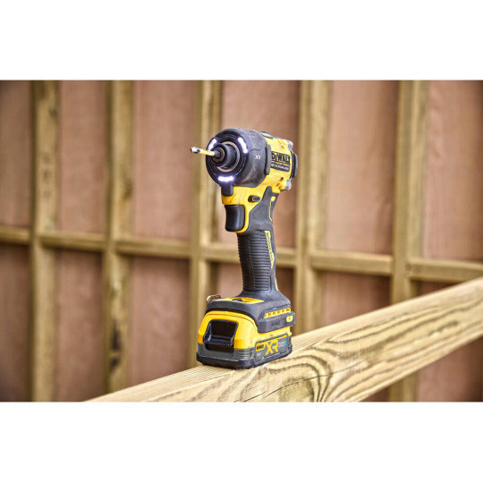 Купити Шурупокрут ударний гідравлічний акумуляторний безщітковий DeWALT DCF870N. Офіційний магазин Toolmaster Україна. Фірмовий інструмент та обладнання, офіційна гарантія