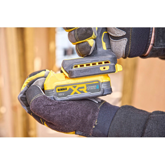 Купити Шурупокрут ударний гідравлічний акумуляторний безщітковий DeWALT DCF870N. Офіційний магазин Toolmaster Україна. Фірмовий інструмент та обладнання, офіційна гарантія
