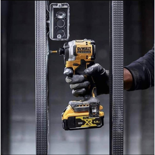 Купити Шурупокрут ударний акумуляторний безщітковий DeWALT DCF850N. Офіційний магазин Toolmaster Україна. Фірмовий інструмент та обладнання, офіційна гарантія