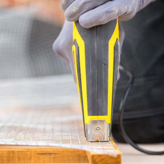 Купити Степлер електричний STANLEY FMHT6-75934. Офіційний магазин Toolmaster Україна. Фірмовий інструмент та обладнання, офіційна гарантія