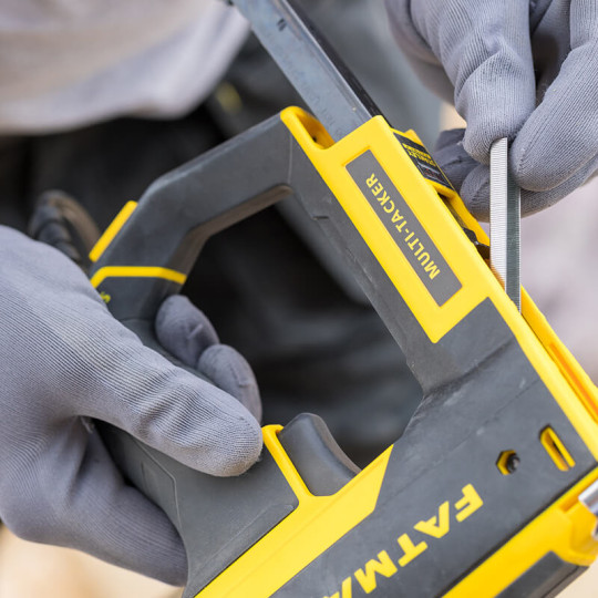 Купити Степлер електричний STANLEY FMHT6-75934. Офіційний магазин Toolmaster Україна. Фірмовий інструмент та обладнання, офіційна гарантія