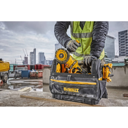 Купити Сумка відкритого типу системи TSTAK DeWALT DWST82990-1. Офіційний магазин Toolmaster Україна. Фірмовий інструмент та обладнання, офіційна гарантія