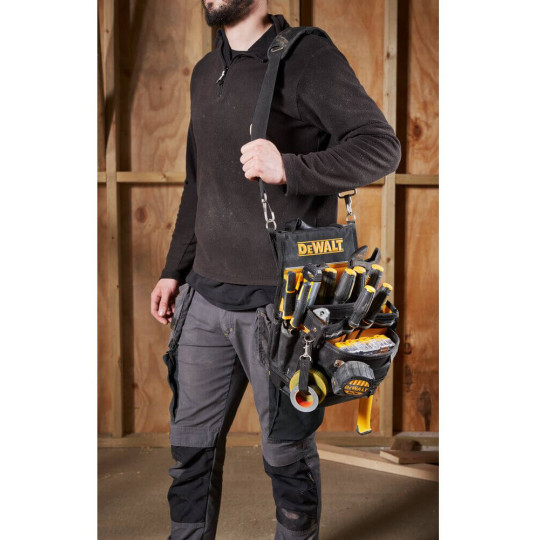 Купити Сумка відкритого типу системи TSTAK DeWALT DWST83541-1. Офіційний магазин Toolmaster Україна. Фірмовий інструмент та обладнання, офіційна гарантія