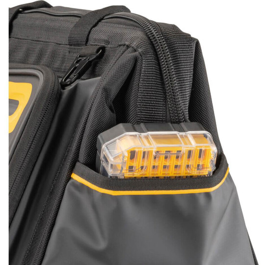 Купити Сумка для інструмента закритого типу системи PRO 16 DeWALT DWST60103-1. Офіційний магазин Toolmaster Україна. Фірмовий інструмент та обладнання, офіційна гарантія