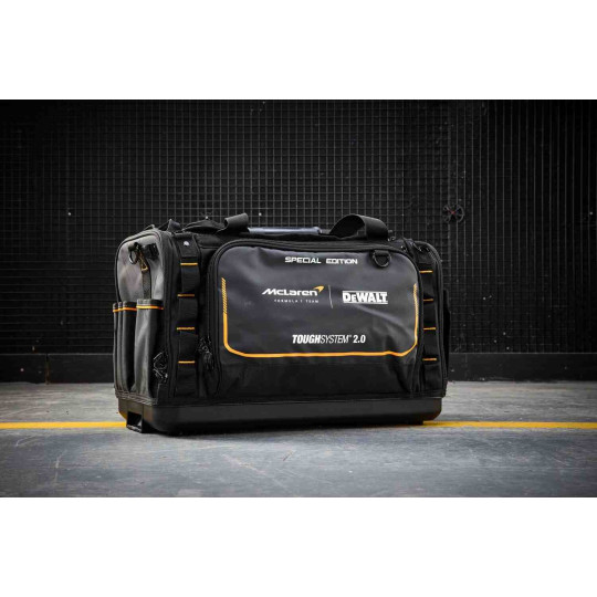 Купити Сумка для інструмента DeWALT DWST83542-1. Офіційний магазин Toolmaster Україна. Фірмовий інструмент та обладнання, офіційна гарантія