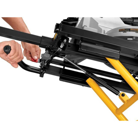 Купити Стенд на колесах для торцювальних пилок DeWALT DE7260. Офіційний магазин Toolmaster Україна. Фірмовий інструмент та обладнання, офіційна гарантія