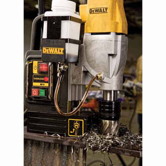 Купити Верстат свердлильний мережевий магнітний DeWALT DWE1622K. Офіційний магазин Toolmaster Україна. Фірмовий інструмент та обладнання, офіційна гарантія