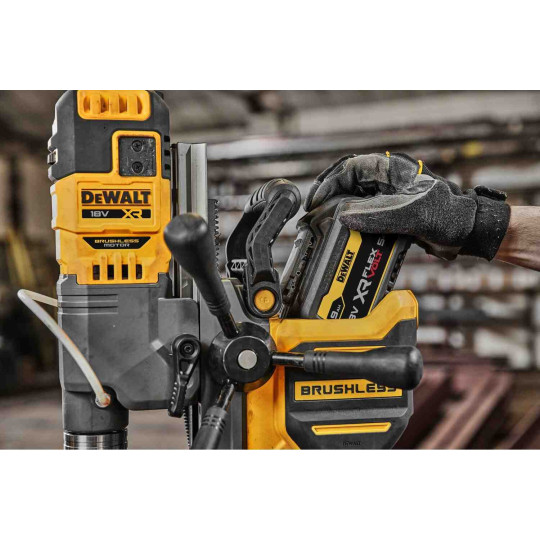 Купити Станок сверлильный аккумуляторный бесщеточный магнитный DeWALT DCD1623N. Официальный магазин Toolmaster Украина. Фирменный инструмент и оборудование, официальная гарантия