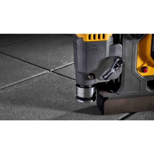 Купити Станок сверлильный аккумуляторный бесщеточный магнитный DeWALT DCD1623N. Официальный магазин Toolmaster Украина. Фирменный инструмент и оборудование, официальная гарантия