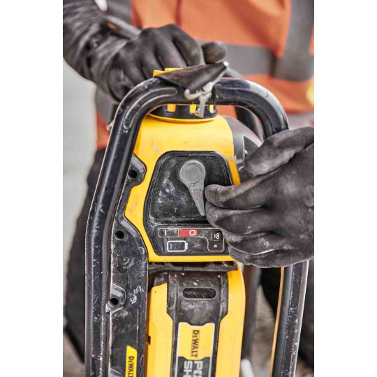 Купити Вібратор-силовий модуль глибинний акумуляторний POWERSHIFT DeWALT DCPS320N. Офіційний магазин Toolmaster Україна. Фірмовий інструмент та обладнання, офіційна гарантія
