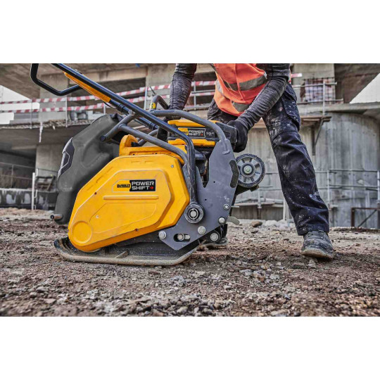 Купити Виброплита прямоходная аккумуляторная POWERSHIFT DeWALT DCPS7154N. Официальный магазин Toolmaster Украина. Фирменный инструмент и оборудование, официальная гарантия