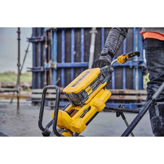 Купити Віброрейка акумуляторна POWERSHIFT DeWALT DCPS330N. Офіційний магазин Toolmaster Україна. Фірмовий інструмент та обладнання, офіційна гарантія