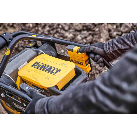 Купити Вібротрамбовка акумуляторна POWERSHIFT DeWALT DCPS660N. Офіційний магазин Toolmaster Україна. Фірмовий інструмент та обладнання, офіційна гарантія