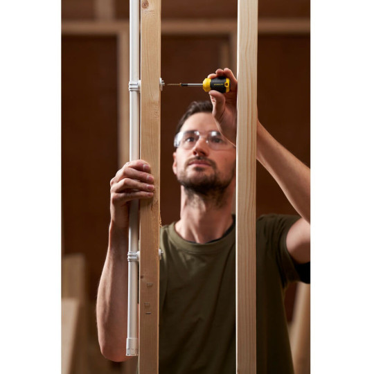 Купити Викрутка Cushion Grip під шліц Ph1 з довжиною жала 45 мм STANLEY STHT16154-0. Офіційний магазин Toolmaster Україна. Фірмовий інструмент та обладнання, офіційна гарантія