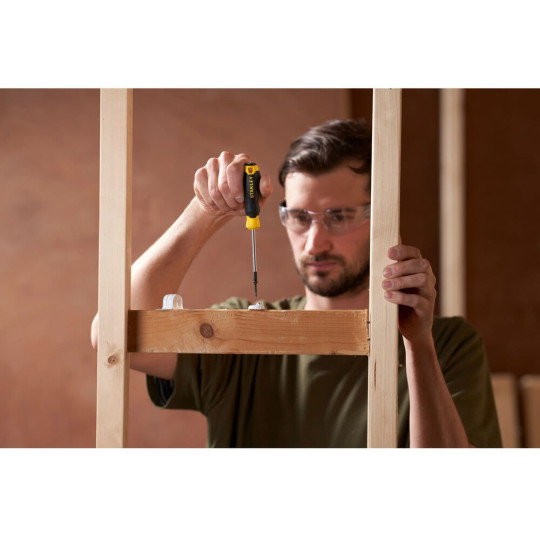 Купити Викрутка Cushion Grip під шліц Ph1 з довжиною жала 75 мм STANLEY STHT16155-0. Офіційний магазин Toolmaster Україна. Фірмовий інструмент та обладнання, офіційна гарантія