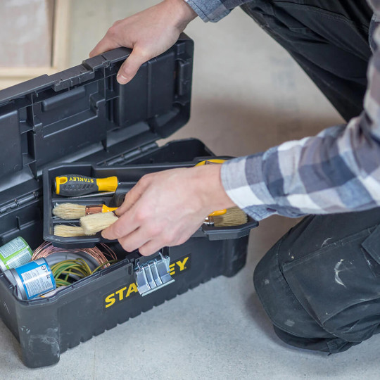 Купити Ящик ESSENTIAL, розміри 406x205x195 мм STANLEY STST1-75518. Офіційний магазин Toolmaster Україна. Фірмовий інструмент та обладнання, офіційна гарантія
