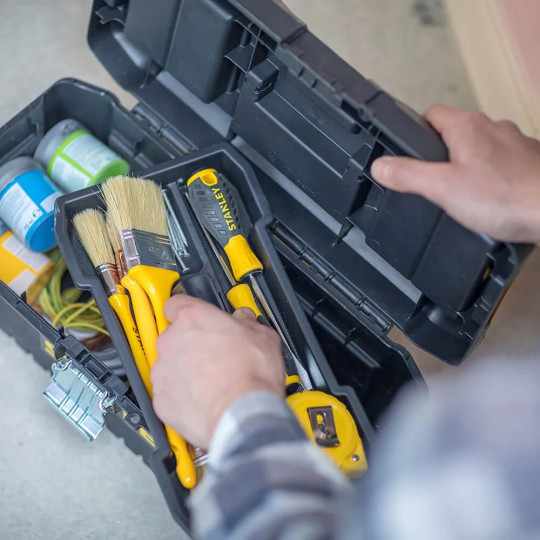 Купити Ящик ESSENTIAL, розміри 406x205x195 мм STANLEY STST1-75518. Офіційний магазин Toolmaster Україна. Фірмовий інструмент та обладнання, офіційна гарантія