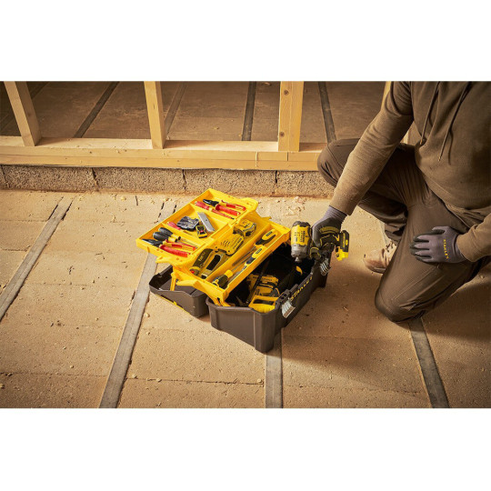 Купити Ящик ESSENTIAL Cantilever, 490х290х250 мм (19) STANLEY STST83397-1. Официальный магазин Toolmaster Украина. Фирменный инструмент и оборудование, официальная гарантия